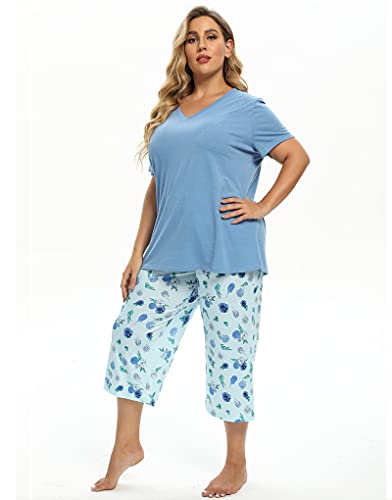 Image of Vozanet Women's Pajamas Set Soft V Neck Sleepwear Top and Capri Pj Lounge Sets Cartoon Heart Shape Cat Nighty Plus Size