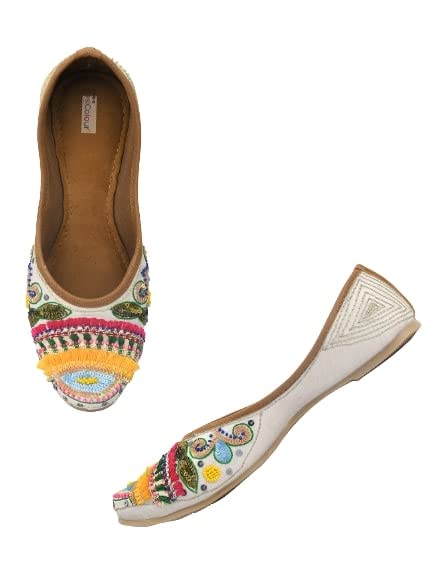 desi colour Women Ethnic Footwear Mojari/Punjabi Jutti-White Multicolour Fringes-picture-43
