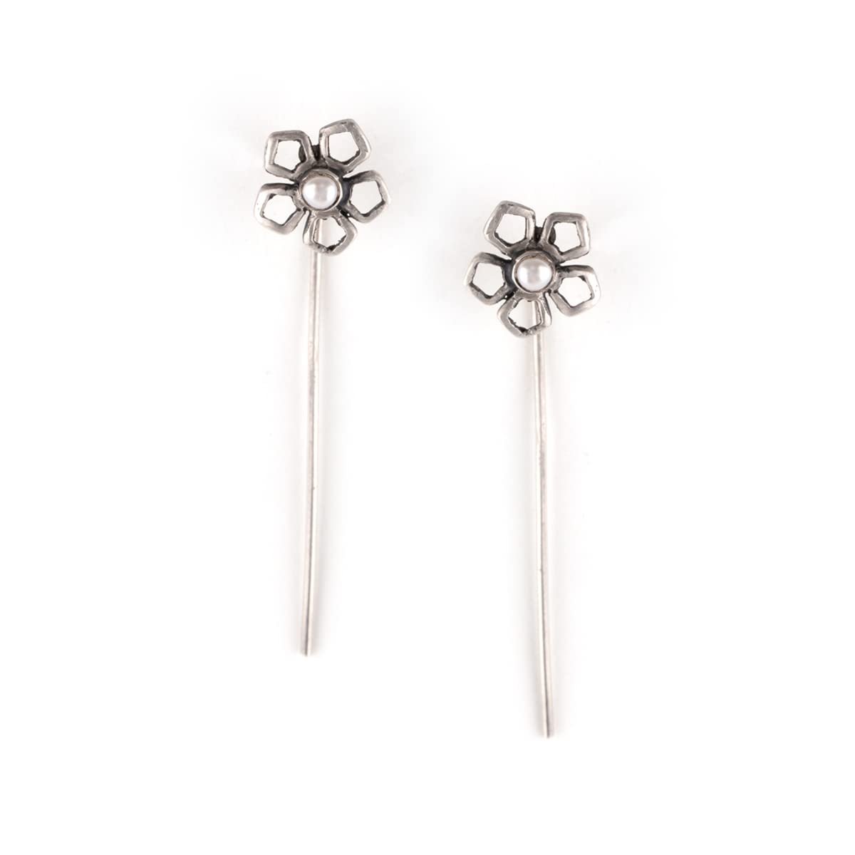 See full amazon price history chart for Shaya by CaratLane Gita G Wire Earrings in 925 Oxidised Silver for Women Shaya by CaratLane Gita G Wire Earrings in 925 Oxidised Silver for Women (B09Z6PSL1R) Amazon Price History, Amazon Price Tracker