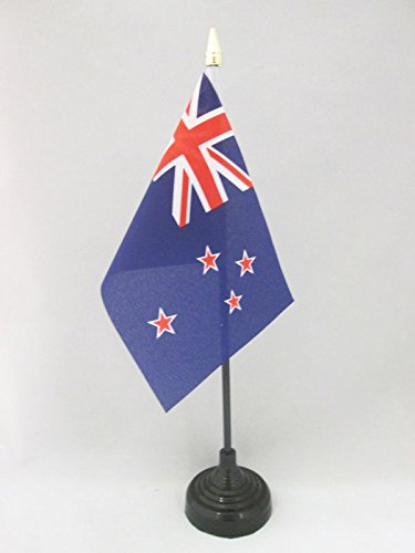 AZ FLAG - New Zealand Table Flag 4'' x 6'' - New Zeleander Mini Desk Flag 100% Polyester 15 x 10 cm - Office Mini Banner with 10'' Pole - Golden Spear