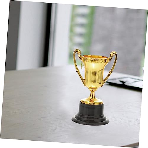 HEASOME 8 Pçs Pequeno Troféu Troféu Adereços Decoram Brinquedos Infantis Infantis Realistas Troféu M