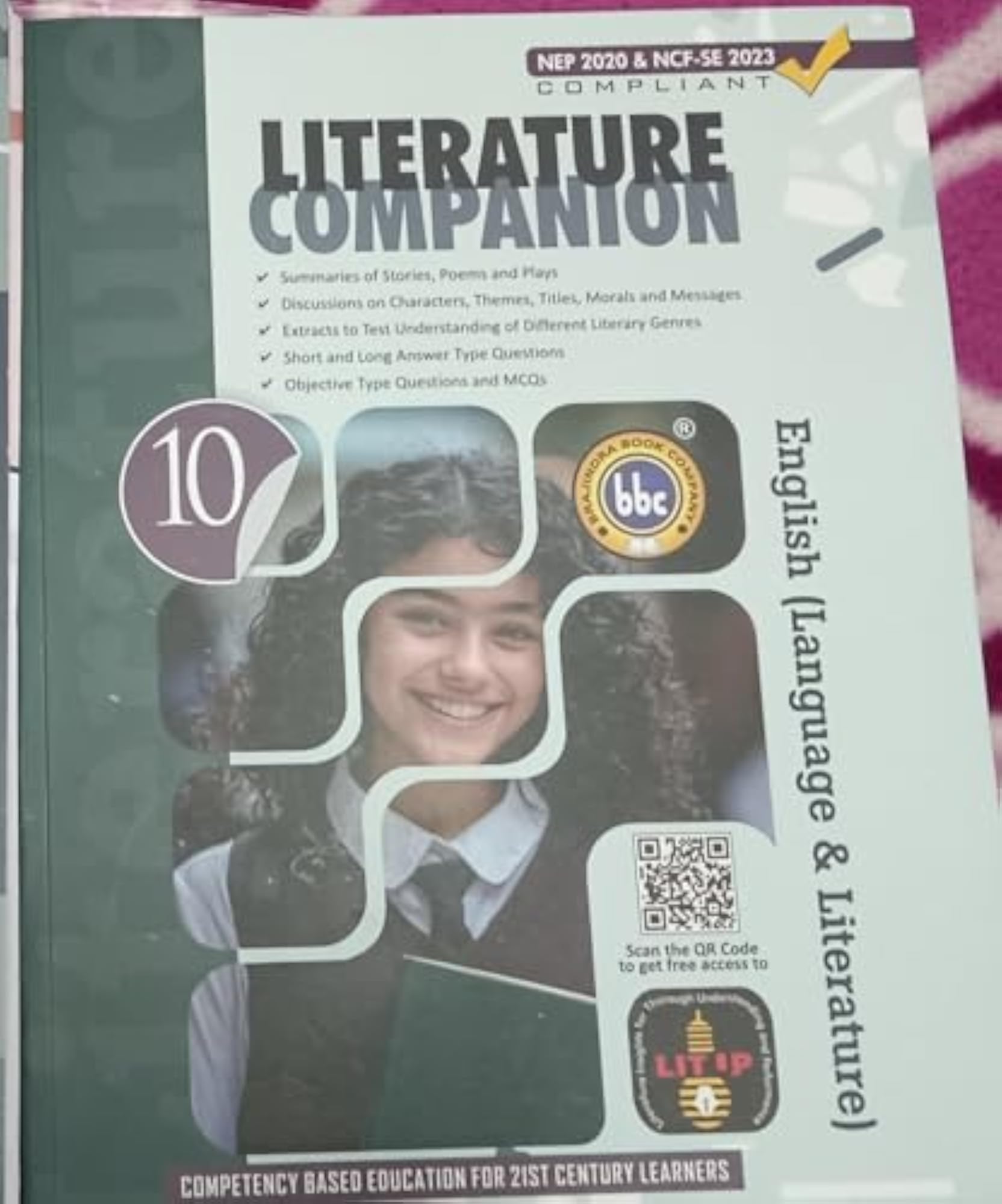 BBC Compacta English Language & Literature Book