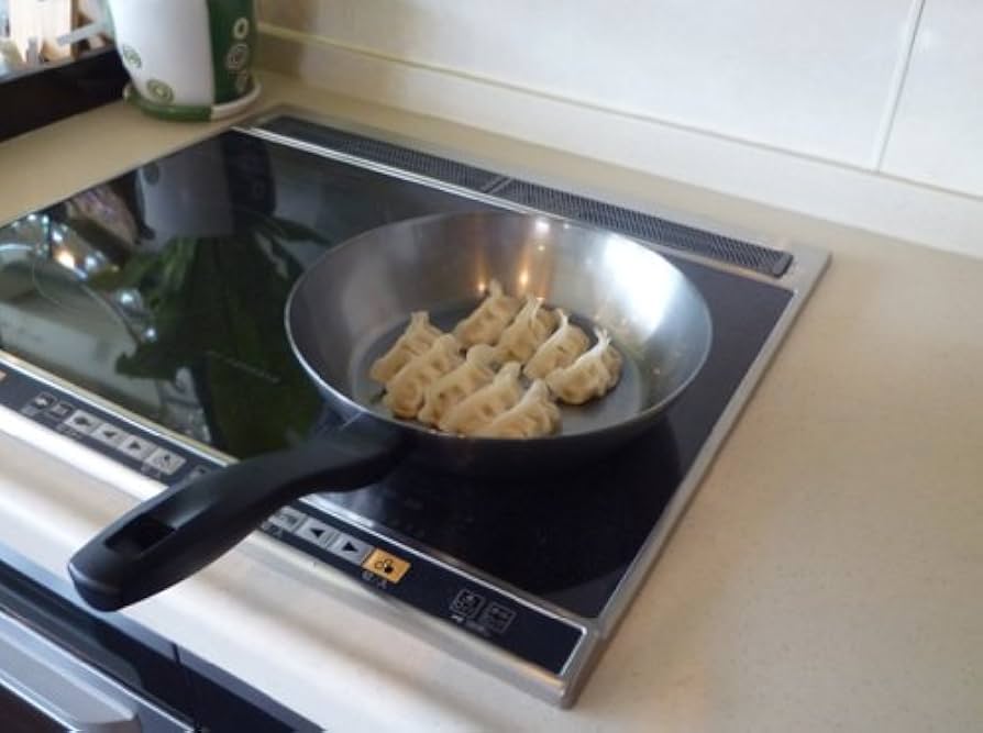 Amazon.co.jp: 藤田金属 鉄 フライパン 28cm 日本製 スイト 匠の技