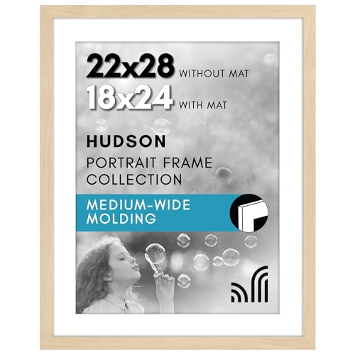 Americanflat 22x28 Poster Frame - Matted to 18x24 - Natural Oak