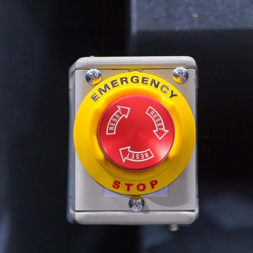 Evite accidentes mecánicos con el interruptor de parada de emergencia metálico de 22 mm 7