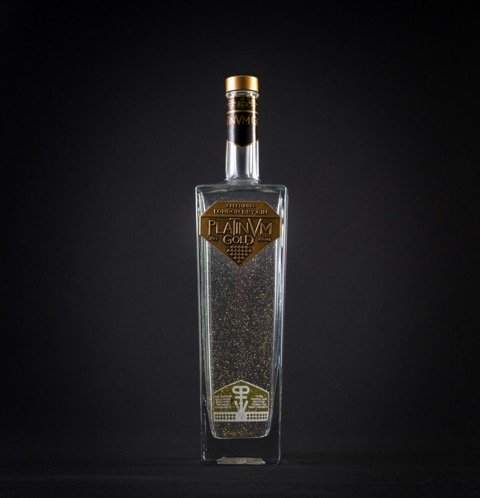 その他 PLATINVM LONDON DRY GIN GOLD 24K 700ml Amazon.co.jp