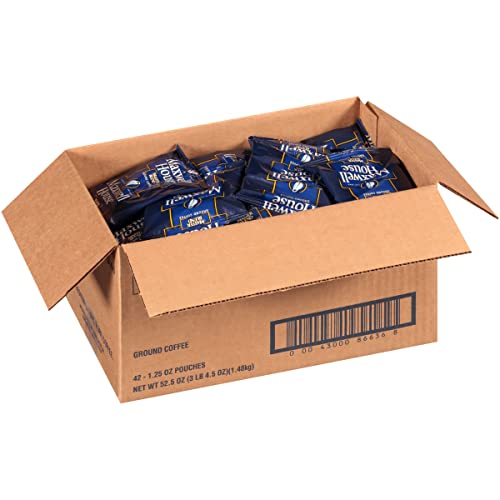 Image of Maxwell House Master Blend Medium Roast Ground Coffee (1.25 oz Bags, Pack of 42)