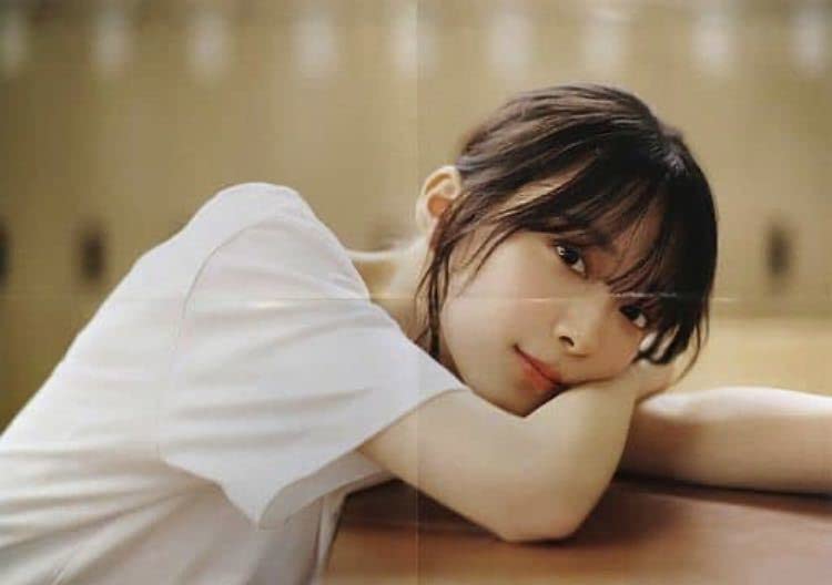 そこ曲がったら櫻坂 櫻坂46 森田ひかる ポスター Amazon.co.jp: 【Amazon.co.jp限定】そこ曲がったら、櫻坂？ 森田