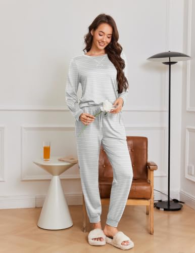 Pajamas - image 5