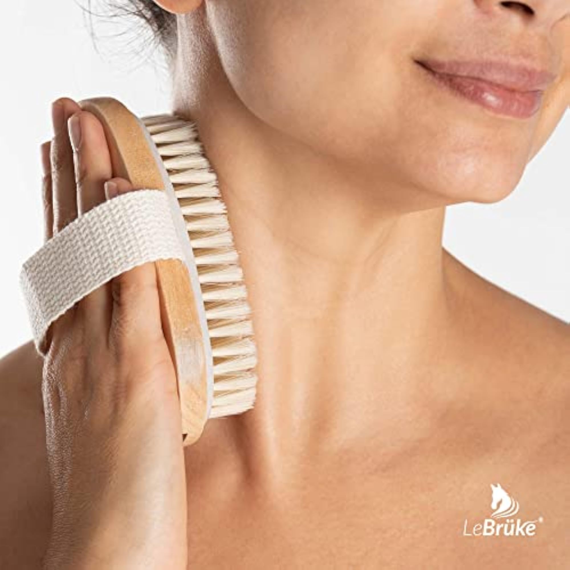 Exfoliating Body Brush with Practical Storage Bag
