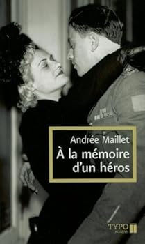 Paperback À la mémoire d'un héros Book