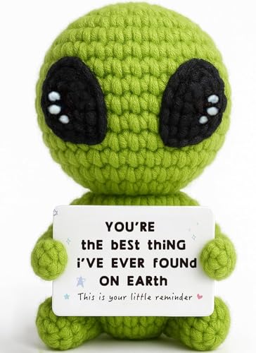 Crochet Alien Plush with Love Message – “You’re the Best Thing I’ve Ever Found on Earth” – Handmade Valentine’s Day Gift for Girlfriend, Boyfriend, Wife or Husband – Cute