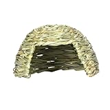 Multifonction : le lit à foin pour lapin est non seulement un merveilleux produit de nidification mais aussi un jouet à mâcher préféré de l'animal. Ce tapis à foin fait main est comestible, ce qui peut être utilisé pour le broyage et le jeu. Le chalet ajoute du plaisir à votre jeu avec le lapin, ce qui rend l'animal de compagnie détendu et aide à réduire l'ennui.