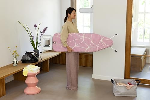 Brabantia Deska do Prasowania Rozmiar B (124x38cm) 7 Poziomów, Uchwyt na Generator Pary (Liliowe Fale), Antypoślizgowe Nóżki, 100% Bawełna Fairtrade, Deska z Pokrowcem, Zabezpieczenia Przed Złożeniem