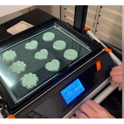 Amazon.co.jp: コンパクトデスクトップ真空成型機 Vaquform DT2 : 産業