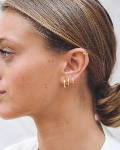 Sweetkiki 6 Pairs Leightweight Small Gold Hoop Earrings Sets, Hypoallergenic Huggie Earrings in 14K Real Gold Plated, Tiny | Cartilage Hoop Earring | Helix Earrings | for Women Men 24/74