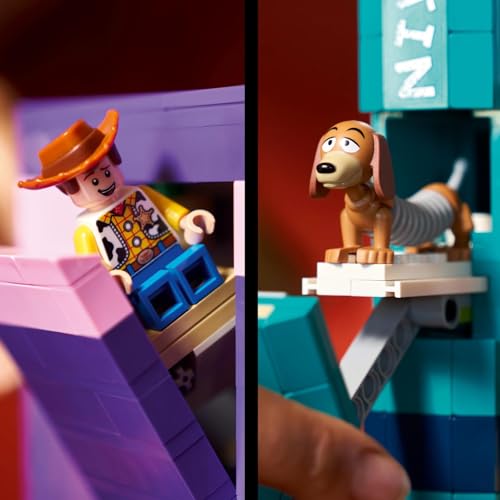 Image of LEGO ǀ Disney and Pixar Toy Story Slinky Dog Bookends - Cute Dachshund Piece for Adults 18+ - 43301