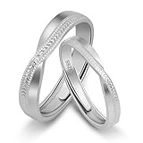 📦 Especificaciones técnicas ✔ Mujer: 2,8mm, EU 10–18 ✔ Hombre: 4mm, EU 13–22 ✔ Material: Plata de Ley 925 ✔ Color: Plata ✔ Incluye caja – regalo perfecto para compromiso o boda