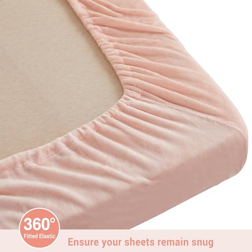 Image of Viviland Plush Micro Fleece Queen Bed Sheet Set - Soft Fuzzy Polar Fleece Velour Velvet Sheets - Extra Warm Winter Fleece Bed Sheets with Deep Pocket - Pink - Queen | Soft Flannel-like Fleece, 100% Polyester, Fluffy Velvety Feel, 200GSM, 15 inch Deep Pocket, Warm Winter Gift & Decor