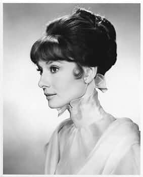 オードリーヘップバーン Amazon.co.jp: オードリー・ヘップバーン ポートレイト