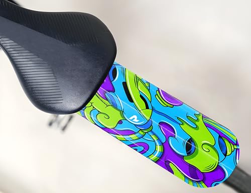 Image of Bike Fender, Tool-Free Rear Fender for Road & Mountain Bikes, Flexible Mud Guard for Back Seat, Stylish Splash Guard for Cycling Enthusiasts (Color 1)
