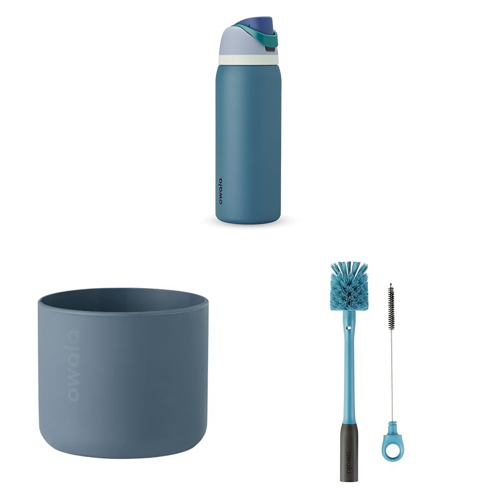 Owala FreeSip 32oz Bundle with Boot and Cleaning Brush
