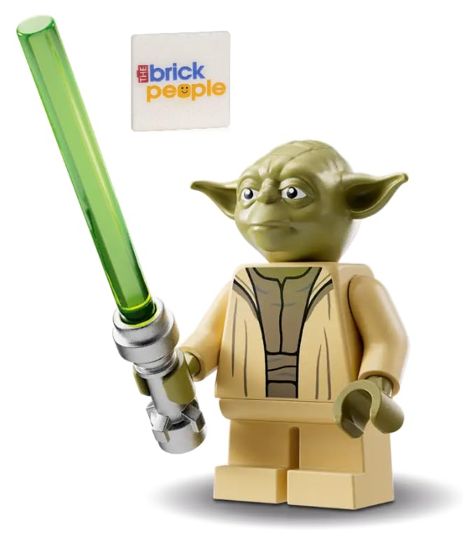 LEGO Star Wars: Minifigura de Yoda con sable de luz y bastón