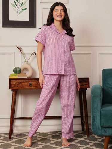 Image of Clovia Women Rayon Night Suit- Printed, Shirt & Pyjama Set
