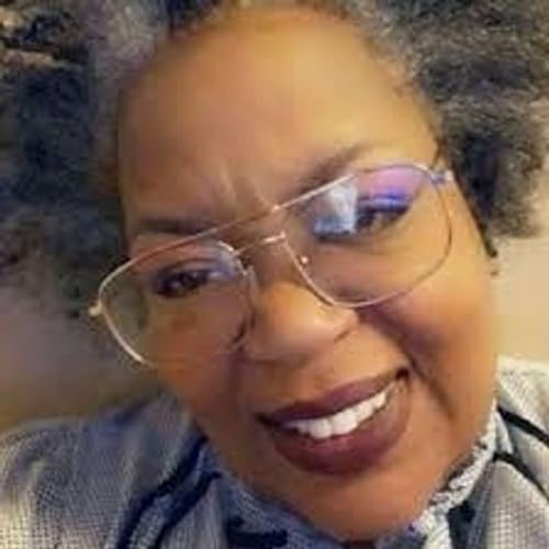 Granny Coy Bundy - The Internet's Granny Podcast Por  arte de portada