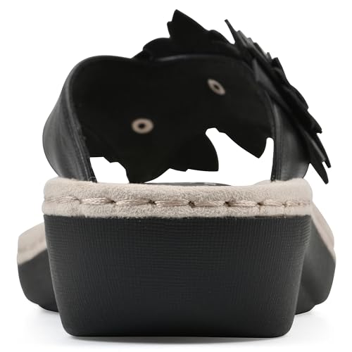 Image of CLIFFS BY WHITE MOUNTAIN Women's Content Floral Sandal