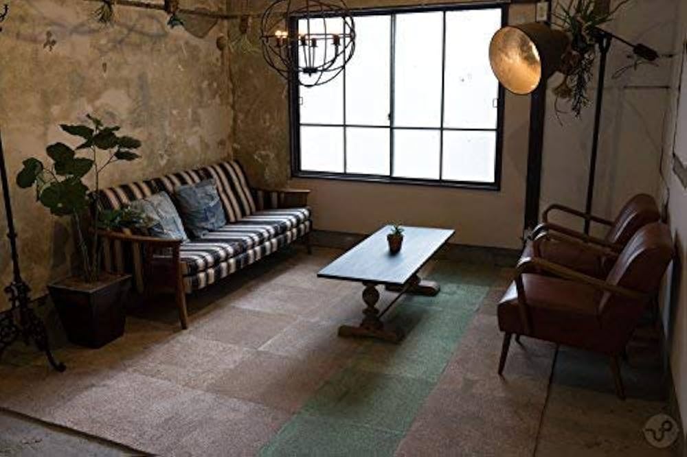 未開封：防音専門ピアリビング防音マット 静床プレミア8枚×3箱 マロンブラウン Amazon.co.jp: ピアリビング 静床プレミア 防音マット 床 防音 防振 防