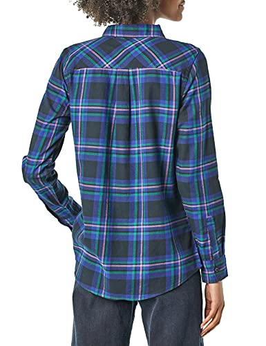 Image of Amazon Essentials Women's Regular-Fit Long-Sleeve Lightweight Plaid Flannel Shirt with Brushed Finish, Shirttail Hem