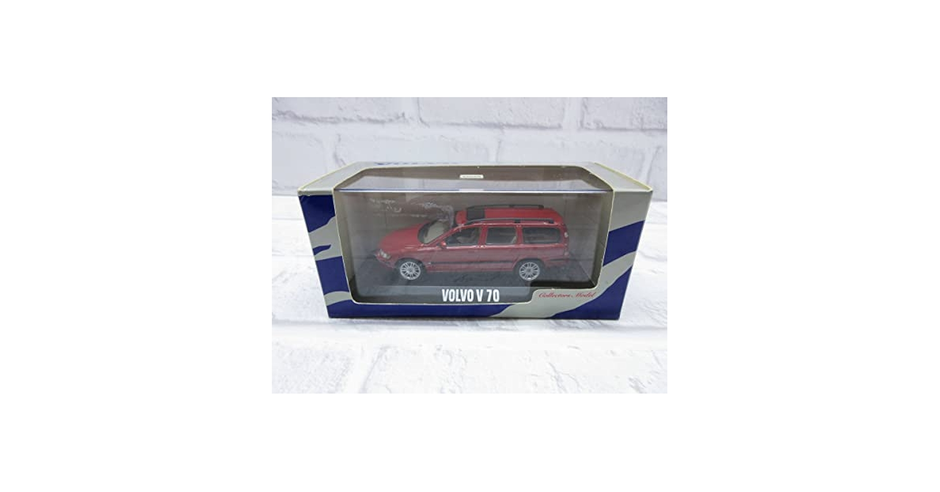 1/43 ミニカー ボルボvolvo V70レッド ディーラー正規品モデルカー Amazon.co.jp: ミニカー 1/43 ボルボ V70 レッド ディーラー正規