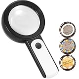 🔍【Neueste 30X Lupe mit 18 LED Licht】: Diese KARIDGE Lupe bietet 30X Vergrößerung. Das Objektiv hat eine doppelte Schicht aus hochwertigen optischen Glaslinsen (NICHT Harzlinse oder Acryllinse) für Kratzfestigkeit und extreme Klarheit. Die Linse verfügt über einen Durchmesser von 10 cm und sorgt für ein breites Sichtfeld. Die perfekte Vergrößerung hilft älteren und sehbehinderten Menschen, leicht und deutlich zu lesen. Die 30X Lupe kann Ihre Brille nicht direkt ersetzen.
