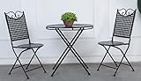 Garten Set Landhaus, ein Tisch und zwei Stühle aus Metall