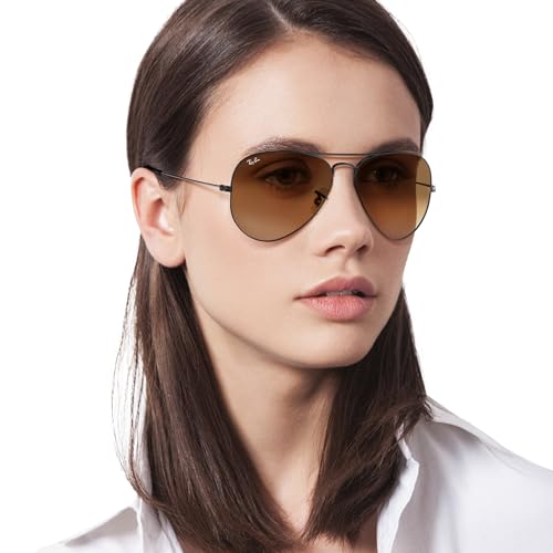 Image of Ray-Ban RB3025 Classic Aviator Sunglasses