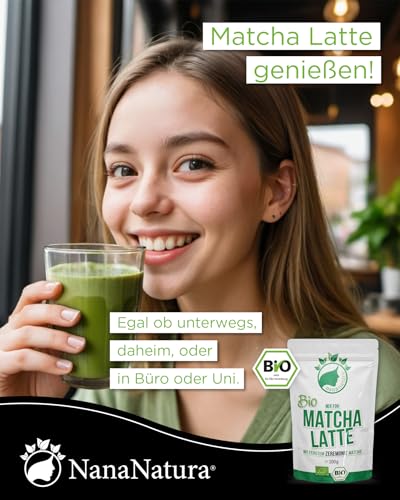 NanaNatura’s Bio Matcha Latte Mix mit 22% Ceremonial Grade Grüntee Pulver aus Japan | für einfach leckeren Tee Genuß | auch für Eis & Gebäck