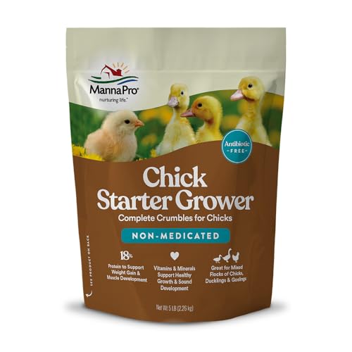 Manna Pro Chick Starter Feed Non-Medicated Chicken Feed with Vitamins & Minerals Complete Nutrition for Baby Chicks 5 lb Bag