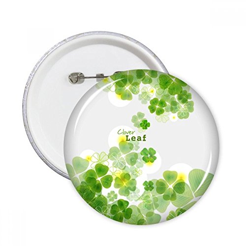 Badge trèfle à quatre feuilles pour réussir votre tenue de la St. Patrick