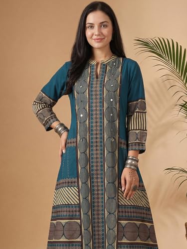 Image of INDO ERA Women's Green Silk Blend Floral Embroidered Straight Festive Kurta & Pant with Dupatta Set