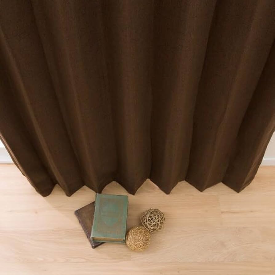 Amazon｜ニトリ(NITORI) 遮光1級カーテン エスト ブラウン