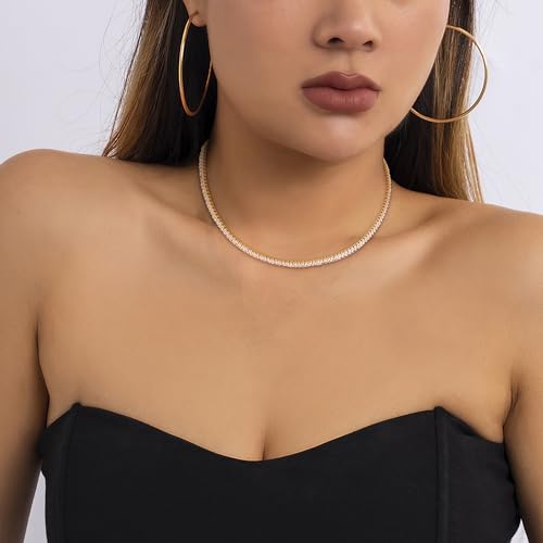 ORAZIO Gold Necklaces for Women,Layered Gold Necklaces Non Tarnish,14K Gold Plated Dainty Gold Necklace Stack,Cuban Link Paperclip Chain Toggle Clasp Necklace Fashion Waterproof Gold Jewelry for Women3