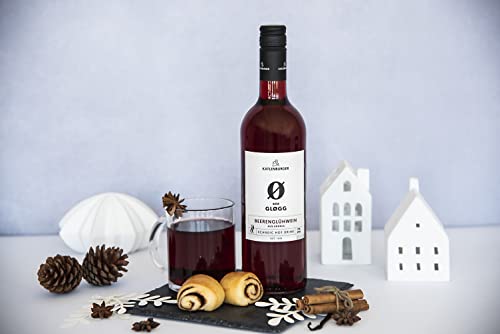 KATLENBURGER - Scandic Hot Drink Bärgløgg | Scandic Hot Drink Bärgløgg ist ein feiner Fruchtglühwein aus Aroniabeeren. Er überzeugt durch ein vollmundiges Geschmacksbild. Inhalt: 6x 750ml und 11% vol