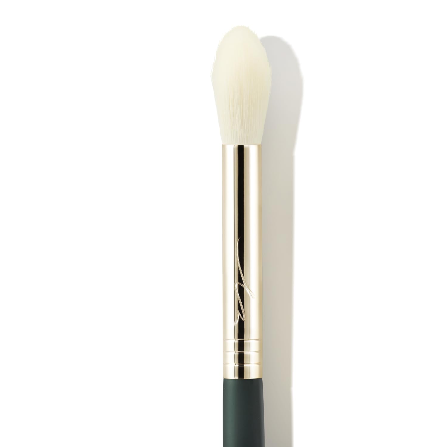 [SOO ADOR] okhee Final Touch Brush PIV08 - Perfect for Final Blending and Polishing Makeup | Designed by K-Pop Makeup Artist Seo Ok | Makeup Brush