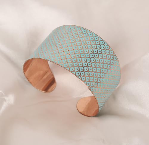 Image of Touchstone Indian Bollywood Desire Brass Base Exotic Workmanship Free Size Cuff Bracelet in Antique Gold Or White Or Copper Tone for Women.