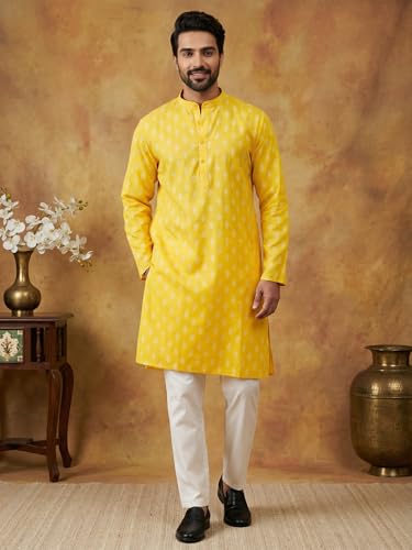 Image of Amazon Brand - Tavasya Men Floral Printed for Regular Fit Kurtas | Ethnic Wear | Festive | Cotton Blend | Knee Length