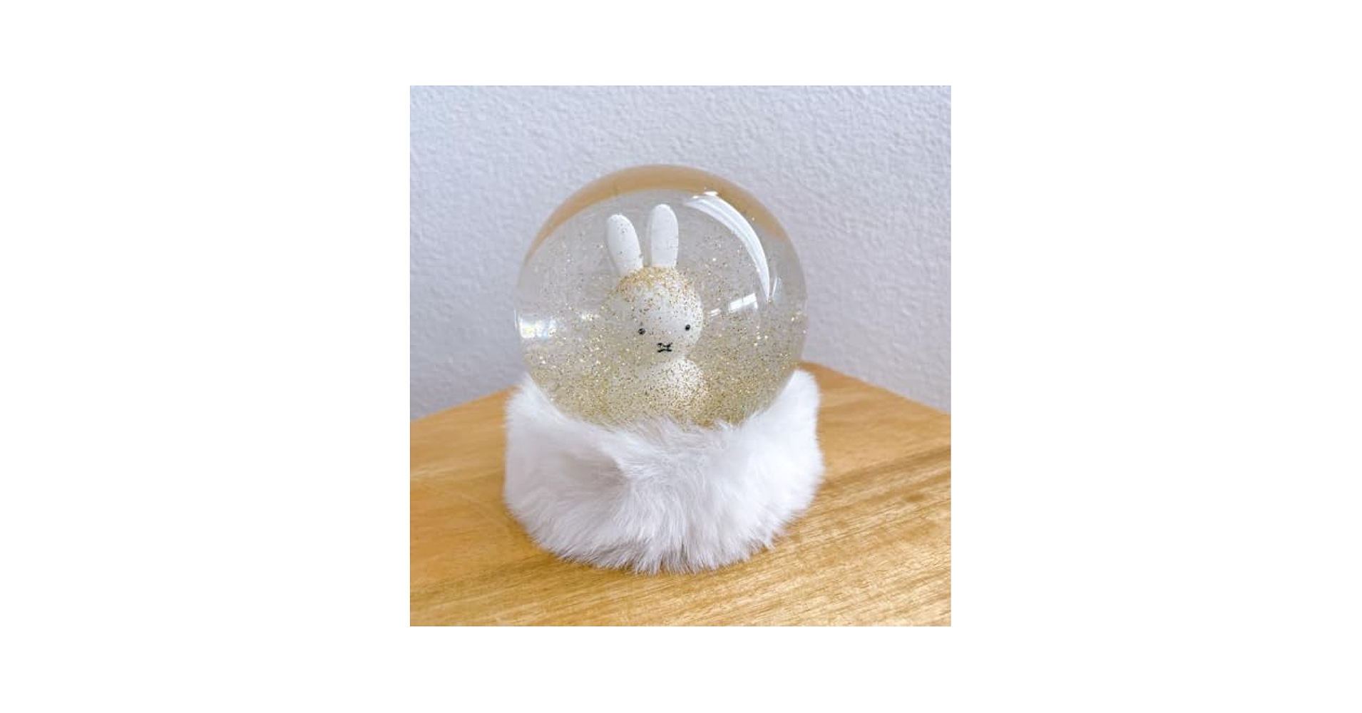 miffy【日本未販売】ミッフィー スノードーム ホワイト＆ゴールド miffy【日本未販売】ミッフィー スノードーム ホワイト