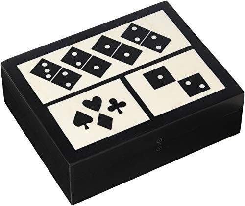 Tiempo de Juego soluciona espacios vacíos con esta escultura de metal negro de diseño actual