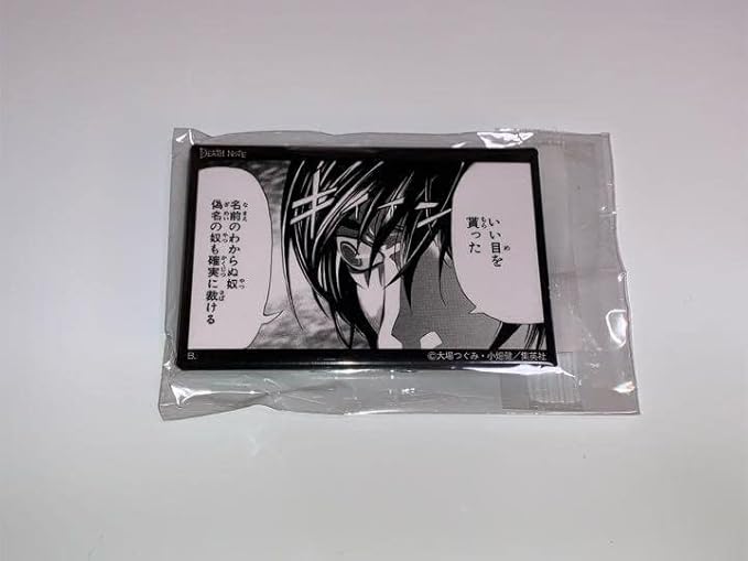 Amazon 魅上照 缶バッジ Death Note バッジ おもちゃ