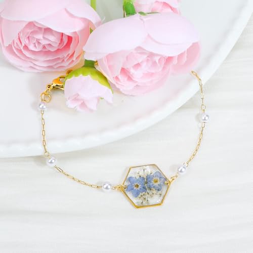 Forget-Me-Not Pressed Flower Bracelet | Handmade Jewelry | Forget-Me-Not and Queen Anne's Lace Bracelet for Women4